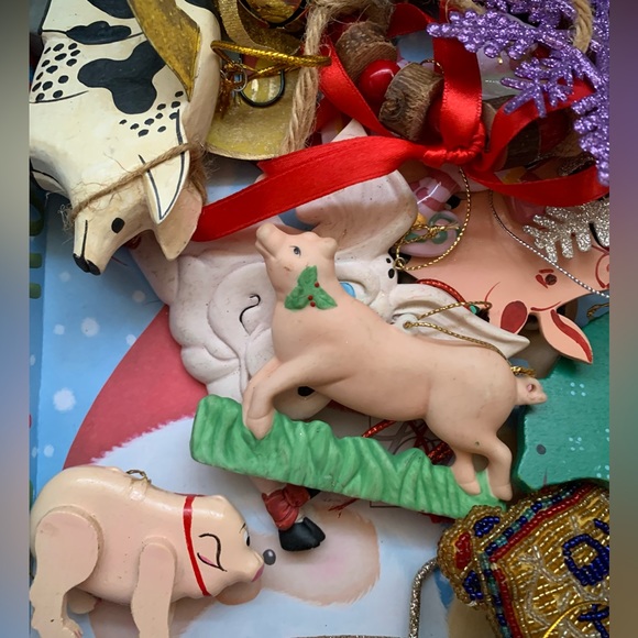 Christmas 🎄 ornaments - Picture 2 of 4